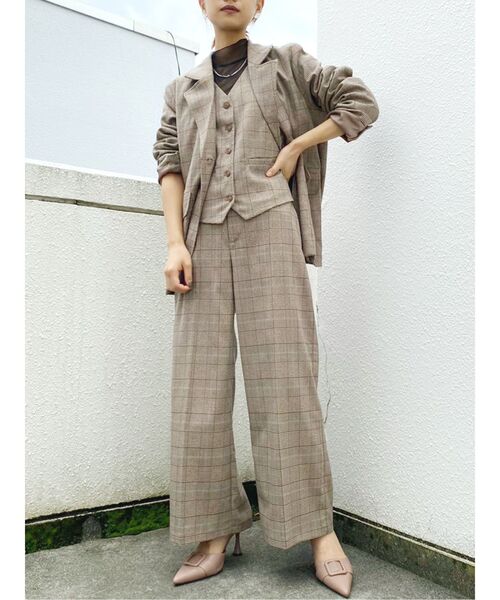 GYDA（ジェイダ）の「ベルトデザインポインテッドミュール（パンプス・レディース・ピンク/アイボリー・SMALL/MEDIUM/LARGE）」の6枚目の写真