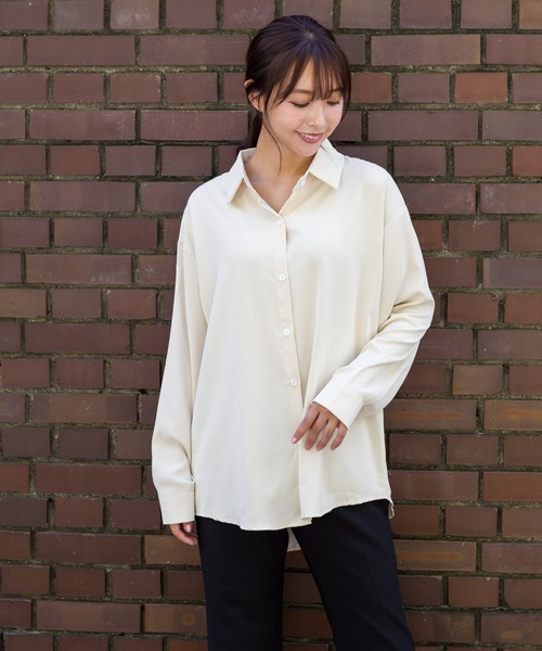 SpRay(スプレイ)の「マットサテンシャツ(シャツ/ブラウス・レディース・ホワイト/アイボリー/ライトグレー/チャコールグレー/モカ/ブルー・FREE)」の22枚目の写真