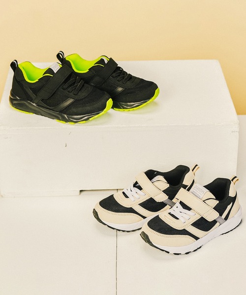 BRANSHES（ブランシェス）の「ラインスニーカー（スニーカー・キッズ・アイボリー/ブラック・15cm/16cm/17cm/18cm/14cm/19cm）」の12枚目の写真