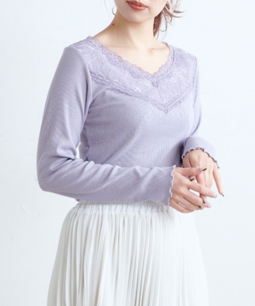 one after another NICE CLAUP(ワンアフターアナザーナイスクラップ)の「切替レース長袖インナー(Tシャツ/カットソー・レディース・ホワイト/ベージュ/ブラウン/ラベンダー・FREE)」の4枚目の写真