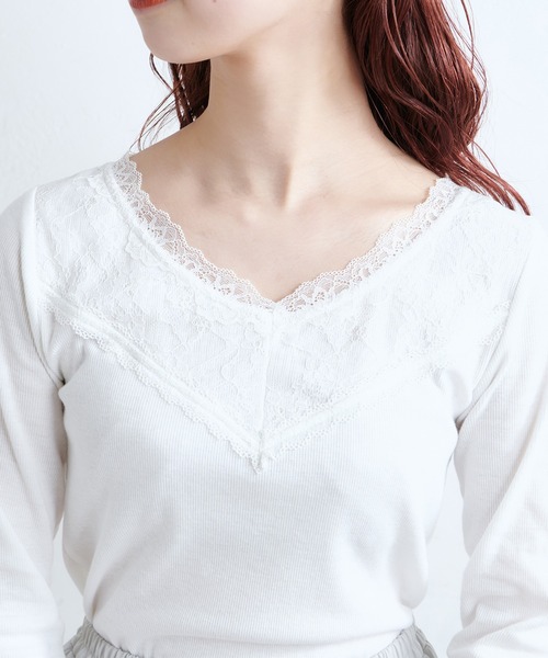 one after another NICE CLAUP(ワンアフターアナザーナイスクラップ)の「切替レース長袖インナー(Tシャツ/カットソー・レディース・ホワイト/ベージュ/ブラウン/ラベンダー・FREE)」の12枚目の写真