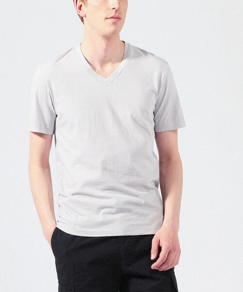 コットン Vネックtシャツ Perse ジェームスパース のtシャツ カットソー コットン Mlj3352 Tシャツ カットソー James Mlj3352 を購入できます Tomorrowland トップス Perse ジェームスパース のファッション