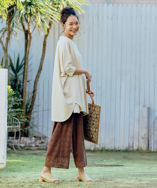 pink adobe(ピンクアドベ)の「◆スクエアトートバッグ(トートバッグ・レディース・ブラック/ライトベージュ/ブラウン/サンドベージュ・00)」の14枚目の写真