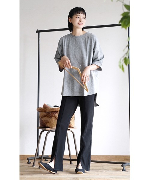 zootie（ズーティー）の「人をダメにするきちんとパンツ［スリットパンツ］（その他パンツ・レディース・ワンウォッシュ/グレイッシュベージュ/インディゴブルー/ブラック・L/M/LL/S）」の19枚目の写真