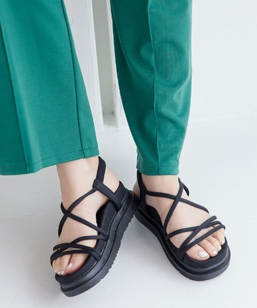 KOBE LETTUCE(コウベレタス)の「コードストラップサンダル(サンダル・レディース・ブラック/ベージュ/ブラウン/パイソン/ブラック系その他/ブラウン系・LL/S/M/L)」の3枚目の写真