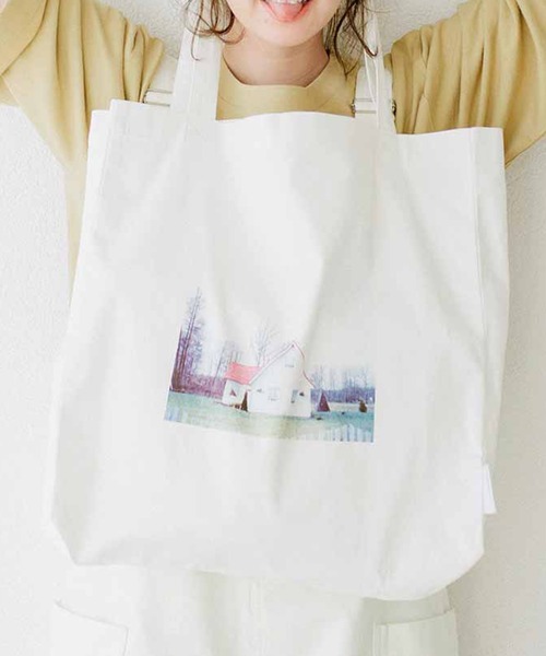 Live in comfort（リブインコンフォート）の「リブ　イン　コンフォート×フォトグラファー今城純さん　世界を旅するキャンバストートバッグ（トートバッグ・レディース・ホワイト/ホワイト系その他/ホワイト×ブルー・ONE SIZE）」の7枚目の写真