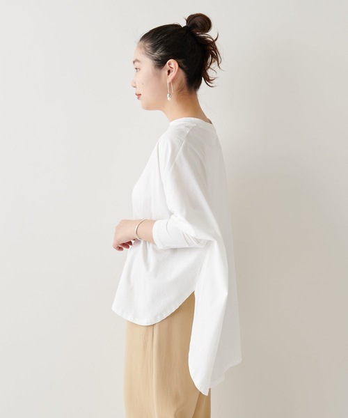 BEARDSLEY（ビアズリー）の「ワイドカットソー（Tシャツ/カットソー・レディース・ブラック/ホワイト・FREE）」の2枚目の写真