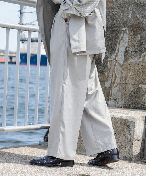 Perushu(ペルーシュ)の「【セットアップ着用可】ワイドストレートスラックス(スラックス・メンズ・グレー/モカ・MEDIUM/SMALL/LARGE)」の12枚目の写真