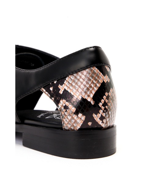 Jeffrey Campbell（ジェフリーキャンベル）の「(JEFFREY CAMPBELL)シューズ（その他シューズ・レディース・ブラック・38/36/37）」の9枚目の写真