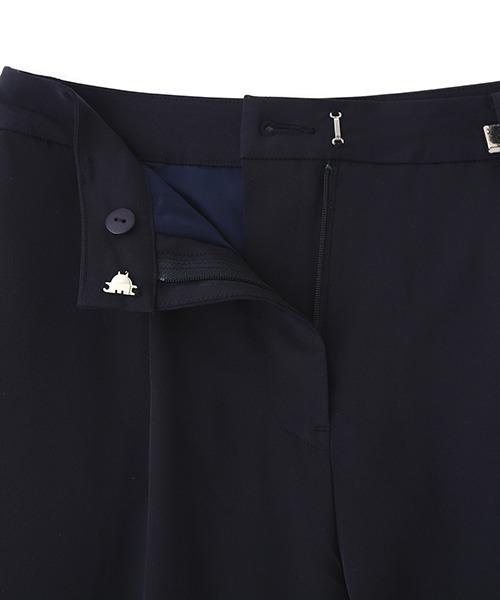 NATURAL BEAUTY BASIC（ナチュラルビューティーベーシック）の「ポリエステルツイルパンツ（その他パンツ・レディース・ネイビー/ダークベージュ/ブラック・マルチサイズ）」の15枚目の写真