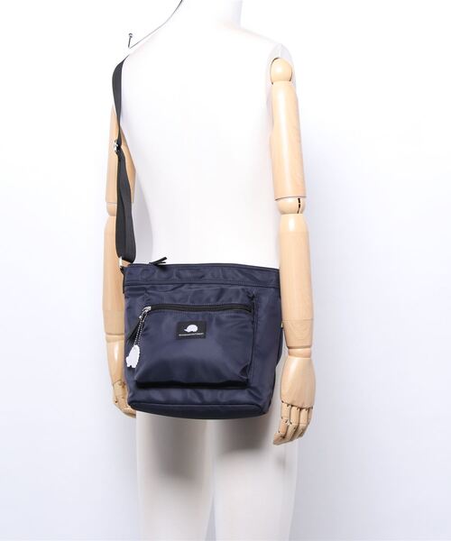 SCANDINAVIAN FOREST（スカンジナビアン・フォレスト）の「【SCANDINAVIAN FOREST/スカンジナビアン・フォレスト】スクエアショルダーバッグ　235-KESF036（ショルダーバッグ・レディース・チャコールグレー/ブラック/ピンク/ブルー系その他/ダークベージュ/ライトグリーン・FREE）」の7枚目の写真