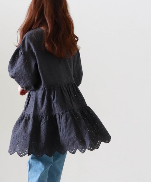 Cheek（チーク）の「コットンレースティアードチュニック（チュニック・レディース・オフホワイト/チャコールグレー/パープル・FREE）」の11枚目の写真
