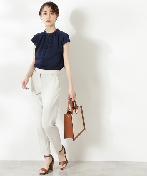 N.（N. Natural Beauty Basic）（エヌエヌナチュラルビューティーベーシック）の「前後２ＷＡＹスタンドカラーブラウス（シャツ/ブラウス・レディース・ホワイト/ネイビー/ピンク/ライトグリーン・MEDIUM）」の16枚目の写真