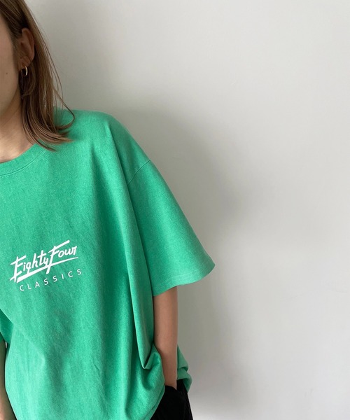 CANAL JEAN(キャナルジーン)の「via j(ヴィアジェイ) "Eighty Four"半袖Tシャツ(Tシャツ/カットソー・レディース・ベージュ/グリーン/ラベンダー・ONE SIZE)」の3枚目の写真