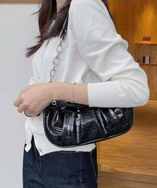 yuue' ( wear )（ユーイ）の「チェーンレザーショルダーバッグ（ショルダーバッグ・レディース・ホワイト/ブラック・FREE）」の4枚目の写真