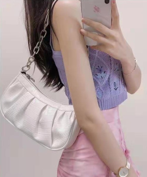 yuue' ( wear )（ユーイ）の「チェーンレザーショルダーバッグ（ショルダーバッグ・レディース・ホワイト/ブラック・FREE）」の5枚目の写真