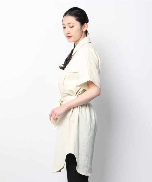 Uncut Bound（アンカットバウンド）の「crinkle polyester ｼｬﾂ（シャツ/ブラウス・レディース・アイボリー・36）」の3枚目の写真