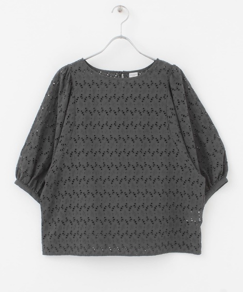 URBAN RESEARCH DOORS(アーバンリサーチドアーズ)の「カット刺繍バルーンスリーブブラウス(シャツ/ブラウス・レディース・ブラック/オフホワイト/ブルー系その他・ONE)」の12枚目の写真