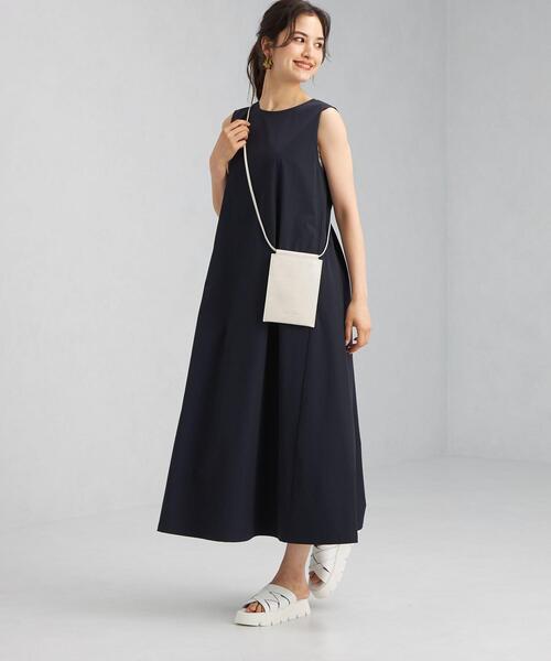 green label relaxing（グリーンレーベルリラクシング）の「ハッスイ UV Aライン ワンピース －撥水－－UVカット－（ワンピース・レディース・ネイビー/オリーブ/イエロー・FREE）」の16枚目の写真