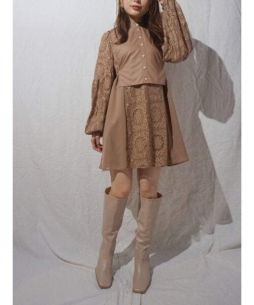 MERCURYDUO(マーキュリーデュオ)の「ボリュームスリーブレースコンビチュニック(シャツ/ブラウス・レディース・ブラウン/オフホワイト/ベージュ・FREE)」の9枚目の写真