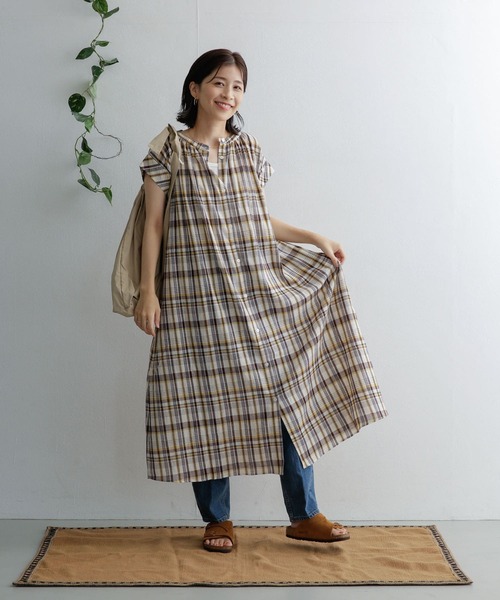 URBAN RESEARCH DOORS（アーバンリサーチドアーズ）の「ランダムピッチチェック2WAYワンピース（ワンピース・レディース・ブラック/ブラウン・ONE）」の17枚目の写真