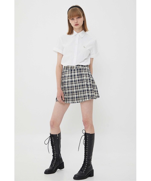 LUVISTRUE(ラヴイズトゥルー)の「『LUV IS TRUE/ラブ イズ トゥルー』SHORT SHIRT/ワンポイント半袖シャツ(シャツ/ブラウス・レディース・ホワイト/ライトブルー・FREE)」の3枚目の写真