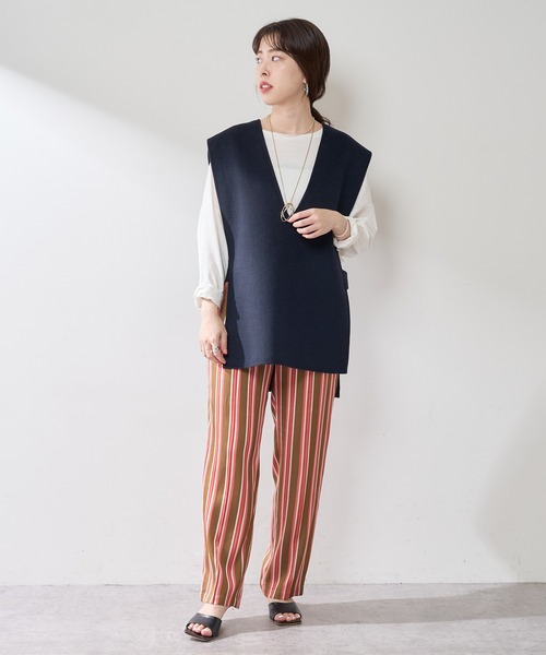 SHENERY（シーナリー）の「Vネックリバーベスト（ベスト・レディース・ブラウン/ネイビー・FREE）」の3枚目の写真