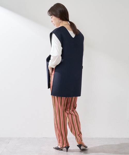 SHENERY（シーナリー）の「Vネックリバーベスト（ベスト・レディース・ブラウン/ネイビー・FREE）」の6枚目の写真