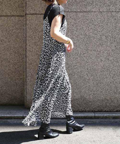 ap retro（アプレトロ）の「レオパードプリーツキャミロングワンピース【ZOZO限定アイテム】（ワンピース・レディース・ブラック/ブラウン・FREE）」の17枚目の写真