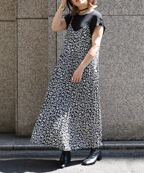 ap retro（アプレトロ）の「レオパードプリーツキャミロングワンピース【ZOZO限定アイテム】（ワンピース・レディース・ブラック/ブラウン・FREE）」の12枚目の写真