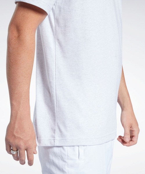 Reebok(リーボック)の「クラシックス ベクター Tシャツ / Classics Vector T-Shirt(Tシャツ/カットソー・メンズ・ホワイト/ブラック/ネイビー・SMALL/MEDIUM/LARGE/X-LARGE/XX-LARGE/X-SMALL/XXX-LARGE)」の6枚目の写真
