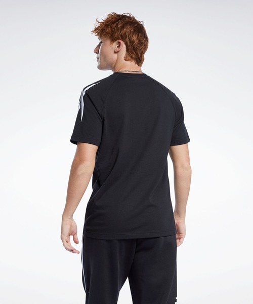 Reebok(リーボック)の「クラシックス ベクター Tシャツ / Classics Vector T-Shirt(Tシャツ/カットソー・メンズ・ホワイト/ブラック/ネイビー・SMALL/MEDIUM/LARGE/X-LARGE/XX-LARGE/X-SMALL/XXX-LARGE)」の9枚目の写真