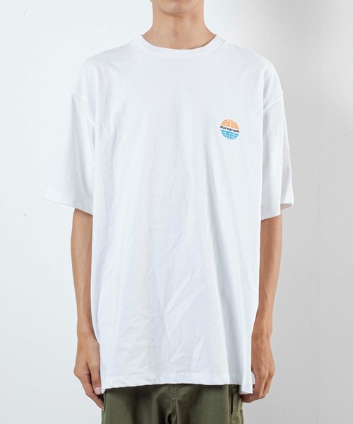 Paragraph(パラグラフ)の「WEGO/ParagraphバックロゴビッグTシャツ(Tシャツ/カットソー・メンズ・グリーン/ホワイト/オートミール/ブラック・FREE)」の17枚目の写真