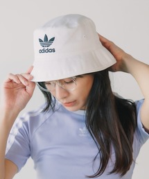 adidas | adidas/アディダス HERI BUCKET HAT AC バケットハット 刺繍 トレフォイル モノトーン ユニセックス(ハット)