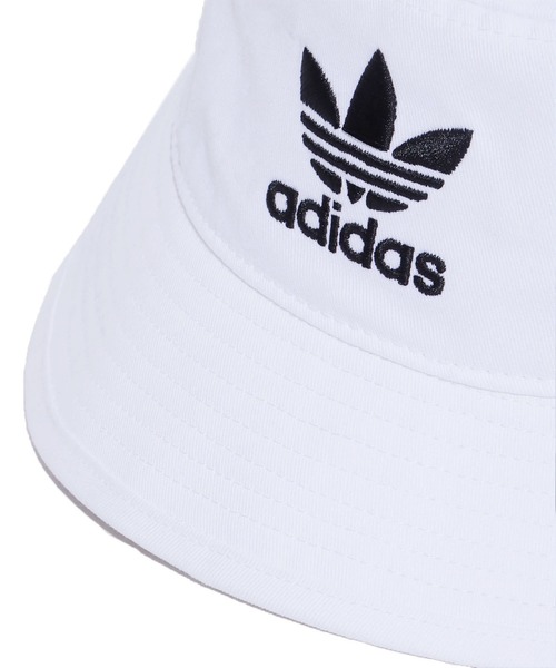 adidas（アディダス）の「adidas/アディダス HERI BUCKET HAT AC バケットハット 刺繍 トレフォイル モノトーン ユニセックス（ハット・メンズ・ホワイト/ブラック/ライトピンク・57/60/54/51）」の5枚目の写真