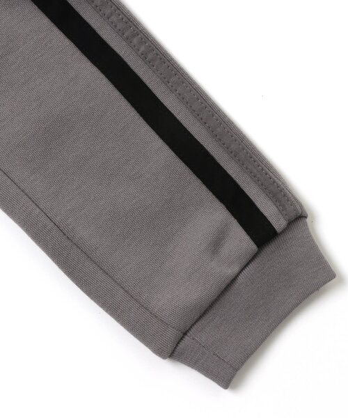 BREEZE（ブリーズ）の「/サイドラインダンボールニットパンツ 10分丈（その他パンツ・キッズ・カーキ/ブラック/グレー・110/140/150/130/100/120/90）」の10枚目の写真