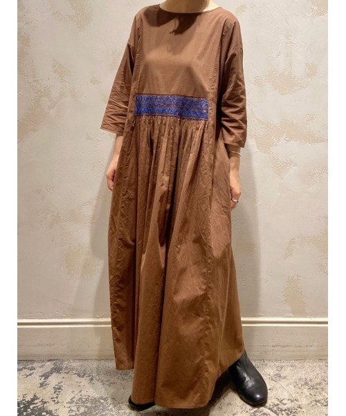 5/6迄お値引き！！希少全国極少！BEARDSLEY ！ハンド刺繍裾フリル羽織 5/6迄お値引き！！希少全国極少！BEARDSLEY ！ハンド刺繍裾