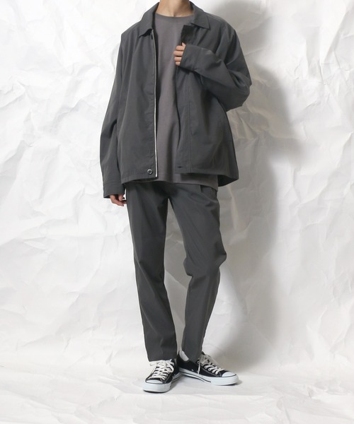 ANPAS（アンパス）の「ANPAS Fly Fronto Blouson SET-UP/ANPAS 別注 比翼仕立てブルゾン＆タックワイドテーパードパンツ セットアップ（セットアップ・メンズ・チャコールグレー/ブラック/ネイビー/グレイッシュベージュ・M/L）」の5枚目の写真