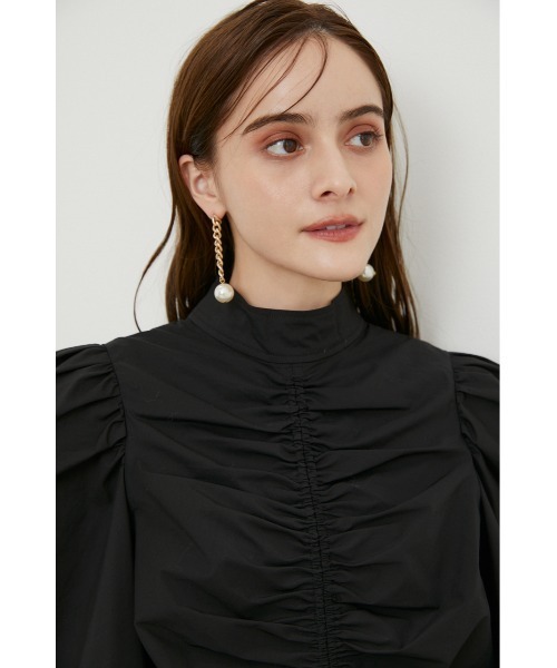 rienda（リエンダ）の「パフショルダーハイネックブラウス（シャツ/ブラウス・レディース・ブラック/グレー/ライトベージュ・FREE）」の7枚目の写真