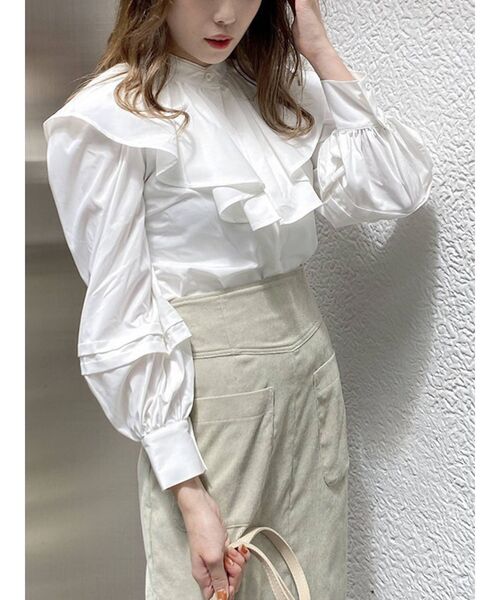 dazzlin（ダズリン）の「ビッグカラー付ボリュームブラウス（シャツ/ブラウス・レディース・オフホワイト/ベージュ/その他1・FREE）」の21枚目の写真