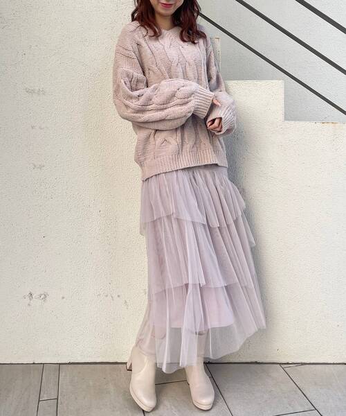 MAJESTIC LEGON(マジェスティックレゴン)の「マシュマロモールVネックニット(ニット/セーター・レディース・ブラック/グレー/アイボリー/ピンクベージュ・MEDIUM)」の13枚目の写真