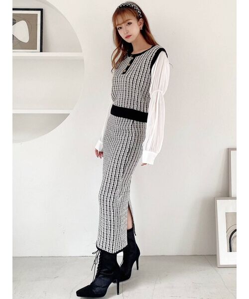 RESEXXY（リゼクシー）の「ツイードニットタイトスカート【セットアップ着用可能】（スカート・レディース・ブラック/ブルー/ブラウン・FREE）」の5枚目の写真