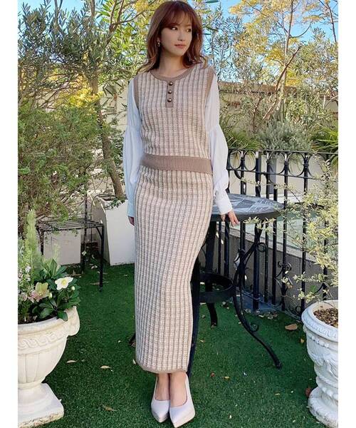 RESEXXY（リゼクシー）の「ツイードニットタイトスカート【セットアップ着用可能】（スカート・レディース・ブラック/ブルー/ブラウン・FREE）」の14枚目の写真