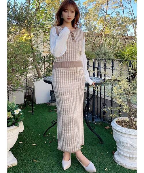 RESEXXY（リゼクシー）の「ツイードニットタイトスカート【セットアップ着用可能】（スカート・レディース・ブラック/ブルー/ブラウン・FREE）」の17枚目の写真