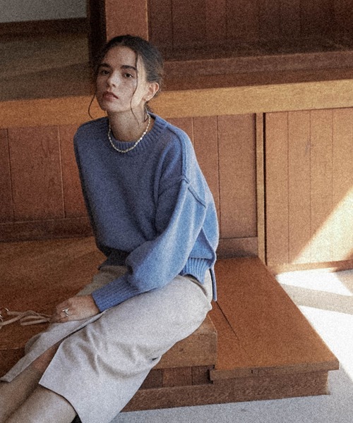 Cheek（チーク）の「ドロップショルダークルーニット（ニット/セーター・レディース・イエロー/ブルー/チャコールグレー/グレイッシュベージュ・MEDIUM）」の17枚目の写真