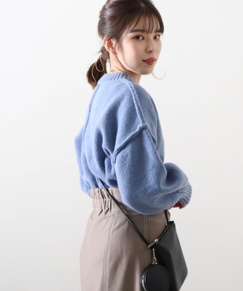 Cheek（チーク）の「ドロップショルダークルーニット（ニット/セーター・レディース・イエロー/ブルー/チャコールグレー/グレイッシュベージュ・MEDIUM）」の22枚目の写真