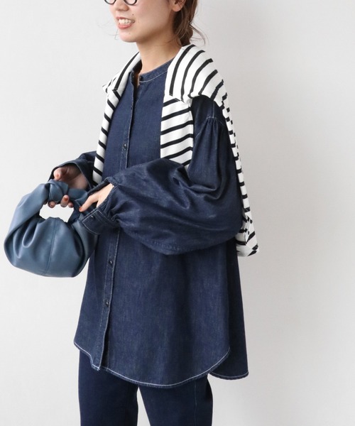 JOURNAL STANDARD relume（ジャーナルスタンダード　レリューム）の「デニムボリュームスリーブブラウス◆（シャツ/ブラウス・レディース・ネイビー・FREE）」の9枚目の写真