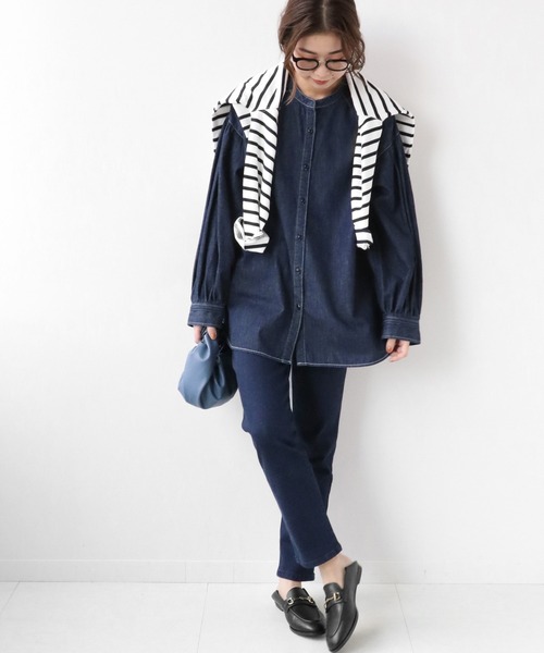 JOURNAL STANDARD relume（ジャーナルスタンダード　レリューム）の「デニムボリュームスリーブブラウス◆（シャツ/ブラウス・レディース・ネイビー・FREE）」の3枚目の写真