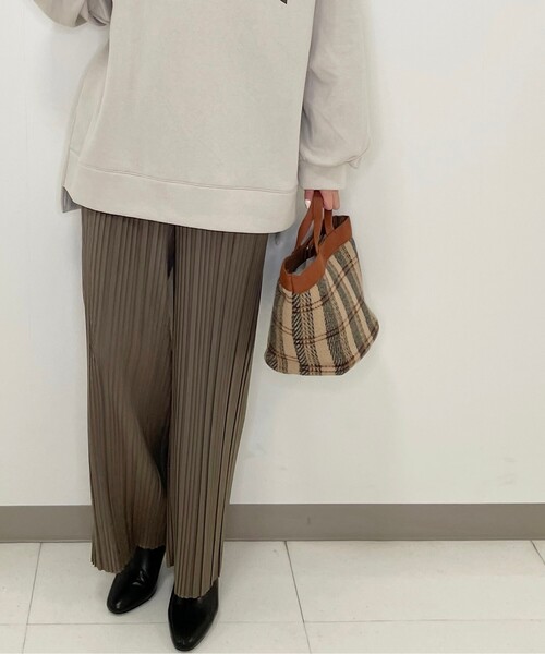 Cutie Blonde（キューティーブロンド）の「◆【S-L】トレンド起毛プリーツパンツ（その他パンツ・レディース・ブラック/グリーン/ブラック系/ダークブラウン系/ブラウン系その他2・01/03/02）」の8枚目の写真