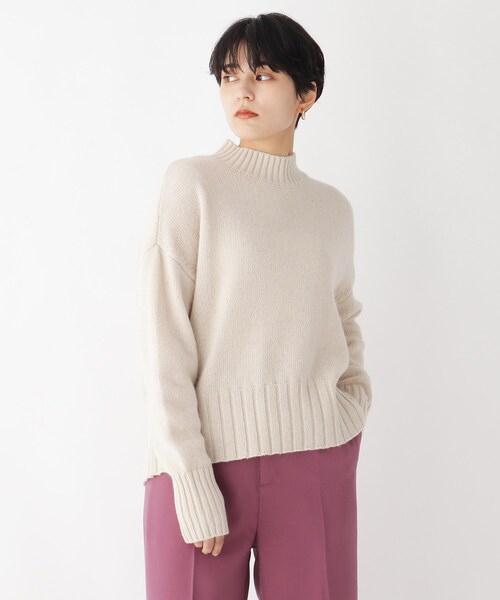 AG by aquagirl（エージーバイアクアガール）の「◆ラムウールナイロンハイネックニット【WEB限定カラー・サイズ】（ニット/セーター・レディース・オフホワイト/ダークグレー/ダークオレンジ/黄緑系8・40/38/36）」の2枚目の写真